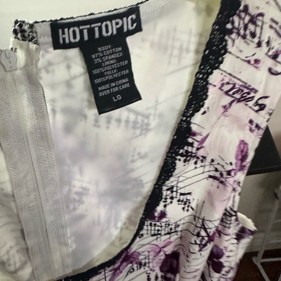 Hot Topic Dress - Picture 3 of 3